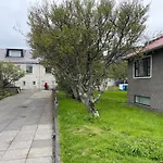 Full Apartment Near City Centre And Sea Shore