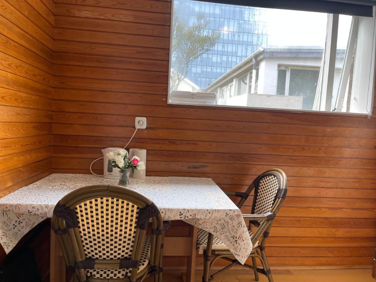 Apartment Full Near Centre And Sea Shore Reykjavik